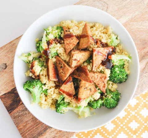 BBQ COUSCOUS BEEE BOWL